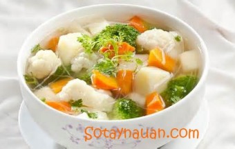 Cách nấu canh rau củ thịt nạc – món ăn ngọt mát cho ngày hè