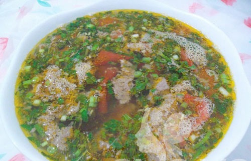 Cách nấu canh riêu cua mát mẻ dễ ăn ngày hè