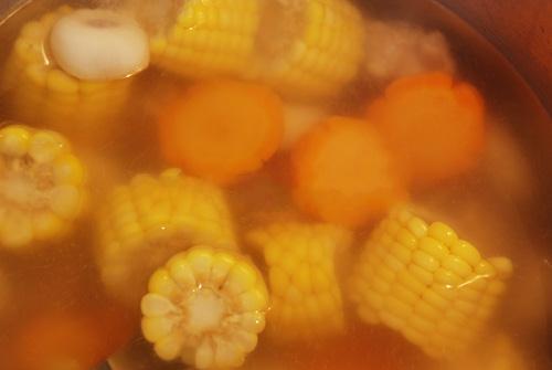 Cách nấu canh thịt bò với nấm