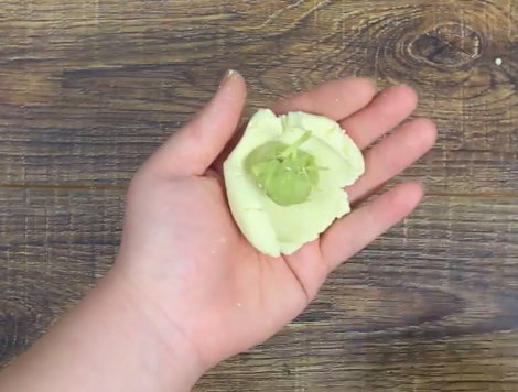 Cách nấu cháo cá hồi ăn dặm ngon bổ lại không bị tanh cho bé