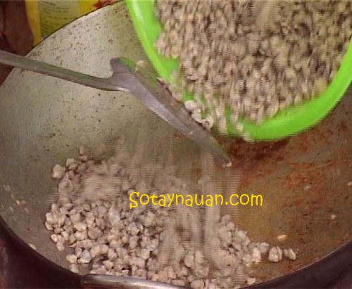 Cách nấu cháo hến –  món ngon cho bé