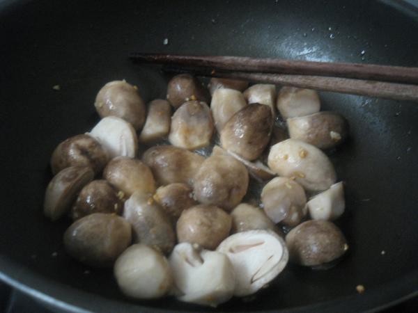 Cách nấu cháo nấm chay ngon