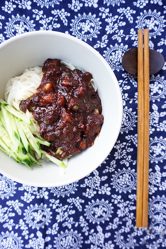 Cách nấu cháo sườn sụn mềm tan thơm ngon tại nhà