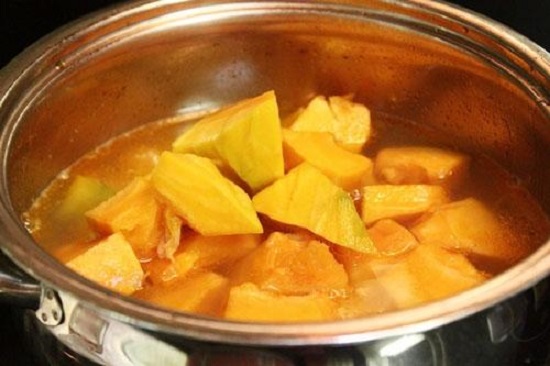 Cách nấu chè bí ngô ngon