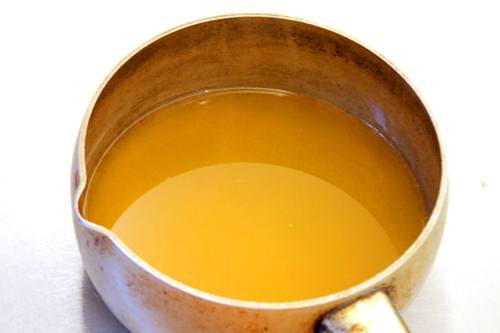 Cách nấu chè hạt sen tuyết nhĩ thanh mát