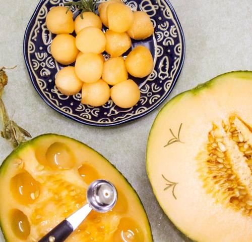 Cách nấu chè hạt sen tuyết nhĩ thanh mát