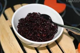 Cách nấu chè nếp cẩm khoai môn ngày mưa