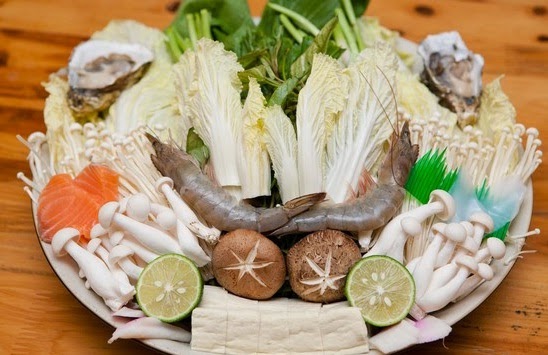 Cách nấu lẩu nấm hải sản ngon miệng