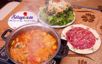 Cách nấu lẩu riêu cua bắp bò sườn sụn