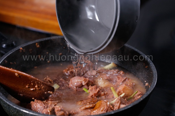 Cách nấu lẩu vịt lá tía tô ngon bổ dưỡng