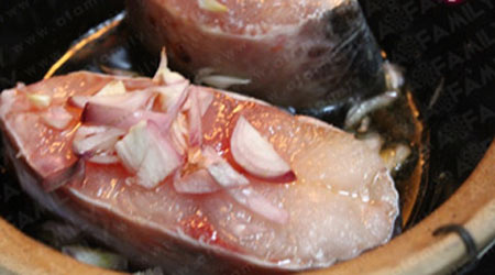 Cách nấu món cá basa kho tộ