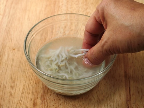 Cách nấu nước nha đam tuyệt ngon, không bị nhớt, đắng giúp da đẹp mịn màng chẳng cần thoa kem