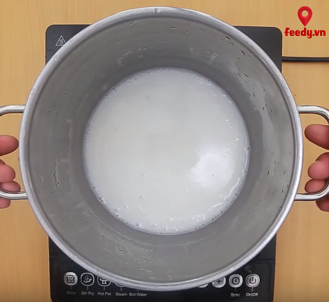 Cách nấu phở bò xương heo thơm ngon tròn vị, cả nhà cùng mê