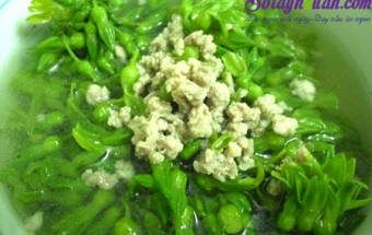 Cách nấu súp hoa thiên lý bổ mát cho ngày hè