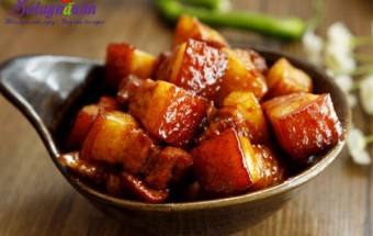 Cách nấu thịt kho tàu thơm ngon cho ngày lạnh