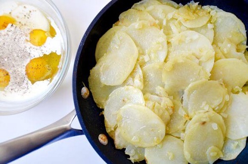 Cách nấu xôi ngô thơm ngon, mềm dẻo chẳng kém ngoài hàng