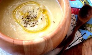 Cách ninh đỗ đen siêu nhừ chỉ trong vài phút