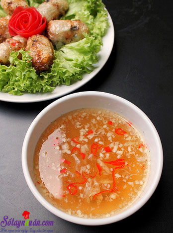 Cách pha nước chấm nem rán cực ngon, cực đơn giản