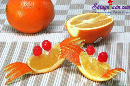 Cách tỉa trái cây thành hình con vật bày mâm cỗ trung thu