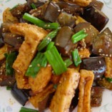 Cách xào cà tím cho ngày chay thanh đạm