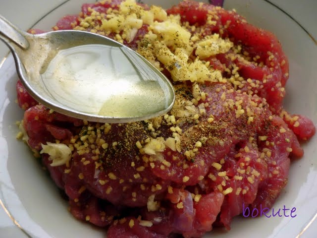 Cách xào thịt bò với dưa leo