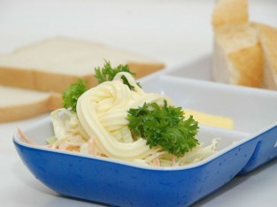 Cải bắp trộn sốt mayonnaise