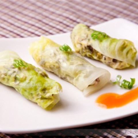 Cách làm cải thảo cuộn cá