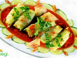 Cải thảo cuộn nấm kim châm