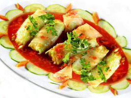 Cải thảo cuộn nấm sốt chua cay