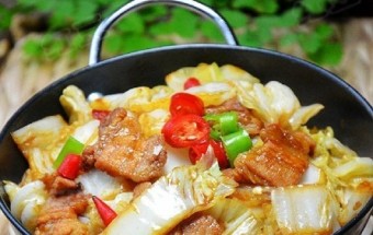 Cải thảo xào thịt