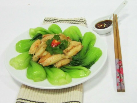 Cải thìa sốt thịt cua