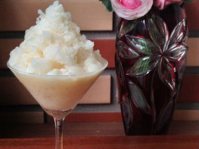 Cam tuyết hoàng ngọc