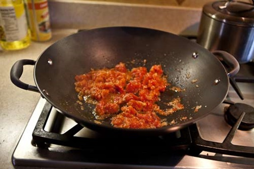 Cần gì đi nhà hàng, bạn có thể tự làm phở áp chảo tại nhà ngon gấp 10 lần