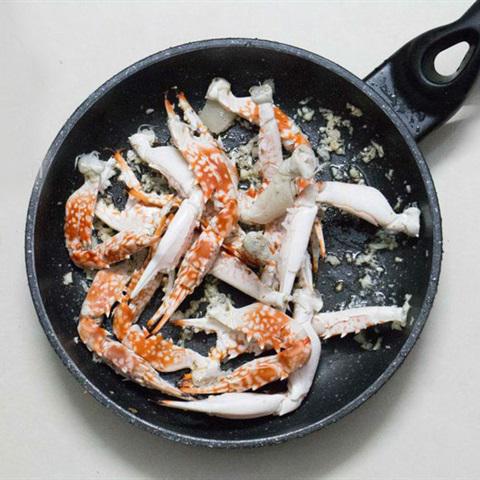 Cách làm càng ghẹ rang muối ớt