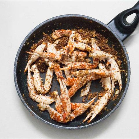 Cách làm càng ghẹ rang muối ớt