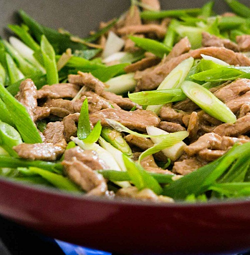 Căng thẳng đến mấy cũng tiêu tan hết chỉ nhờ nước đường hoa hồng