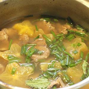 Cách làm canh bắp bò nấu khế