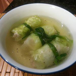 Cách làm canh bắp cải cuộn thịt bằm
