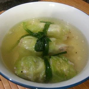 Cách làm canh bắp cải cuộn thịt bằm