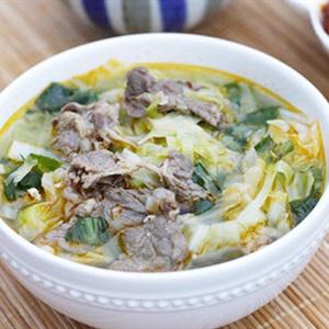 Cách làm canh bắp cải nấu thịt bò