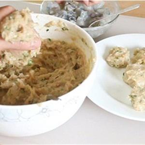 Cách làm canh bắp cải thịt viên