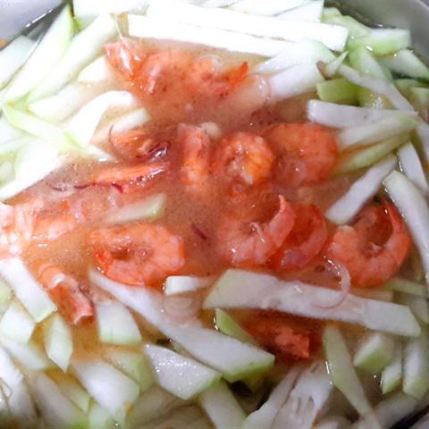 Cách làm canh bầu nấu tôm đồng