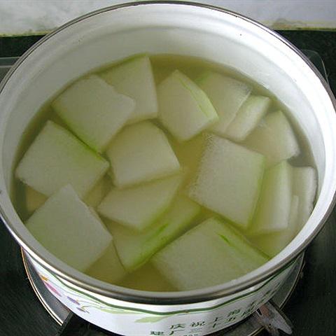 Cách làm canh bí đao hải sản