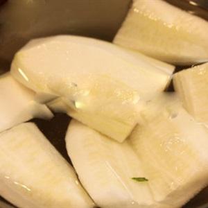 Cách làm canh bí đao nấu nghêu