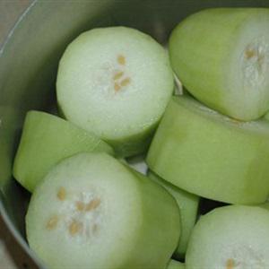 Cách làm canh bí đao nấu tôm thịt