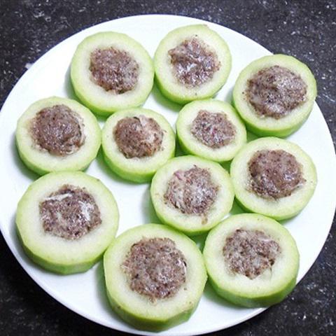 Cách làm canh bí đao nhồi thịt