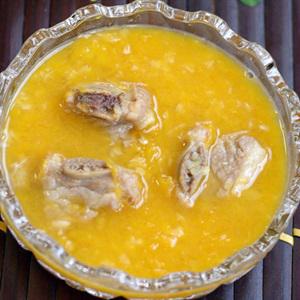 Cách làm canh bí đỏ nấu sườn