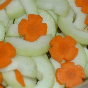 Cách làm canh bí nấu thịt viên