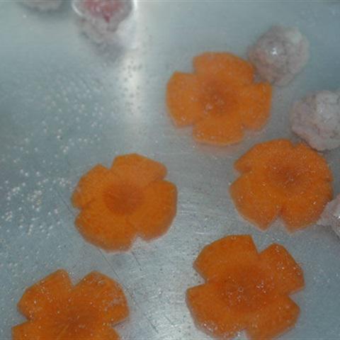 Cách làm canh bí nấu thịt viên