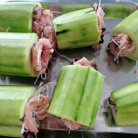 Cách nấu canh bí ngòi nhồi thịt